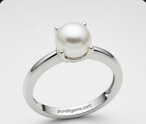 moti or pearl ring